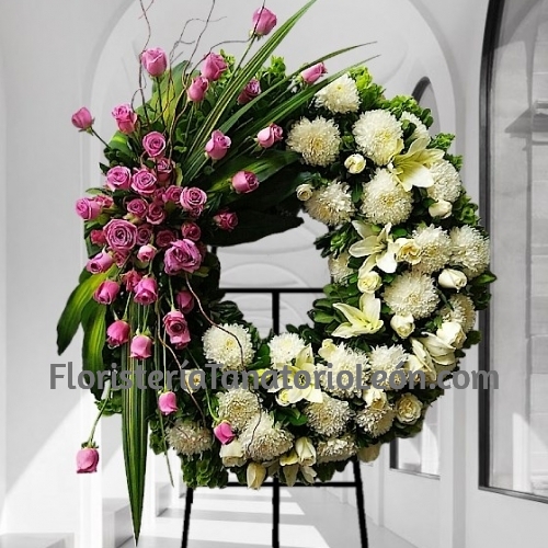 Corona funeraria diseño rosa y blanco para tanatorios con envio urgente